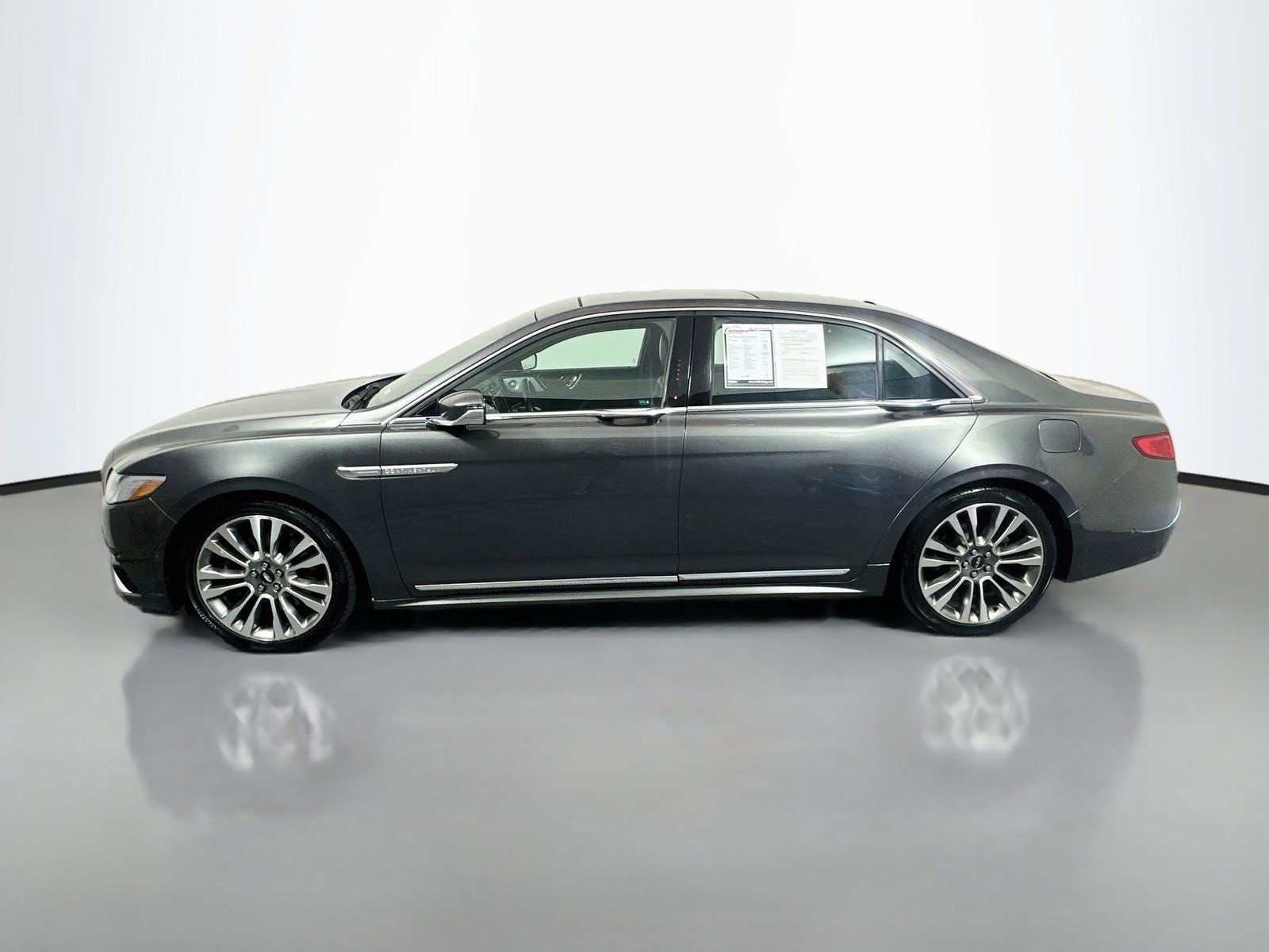 2017 Lincoln Continental Reserve