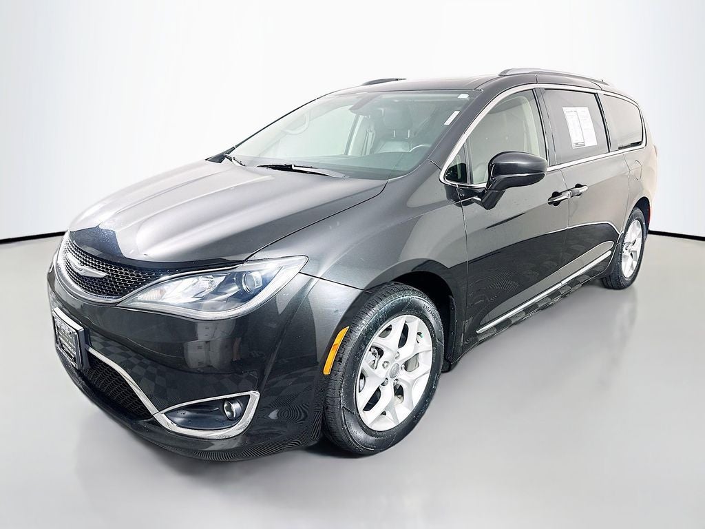 2018 Chrysler Pacifica Touring L Plus