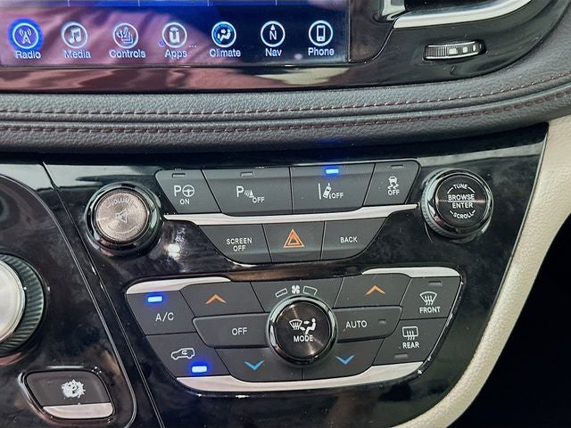 2017 Chrysler Pacifica Limited