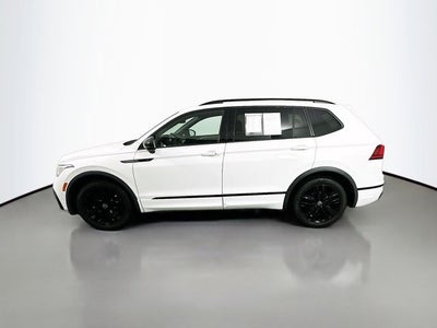 2022 Volkswagen Tiguan 2.0T SE R-Line Black