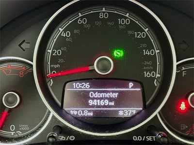 2018 Volkswagen Beetle 2.0T SE