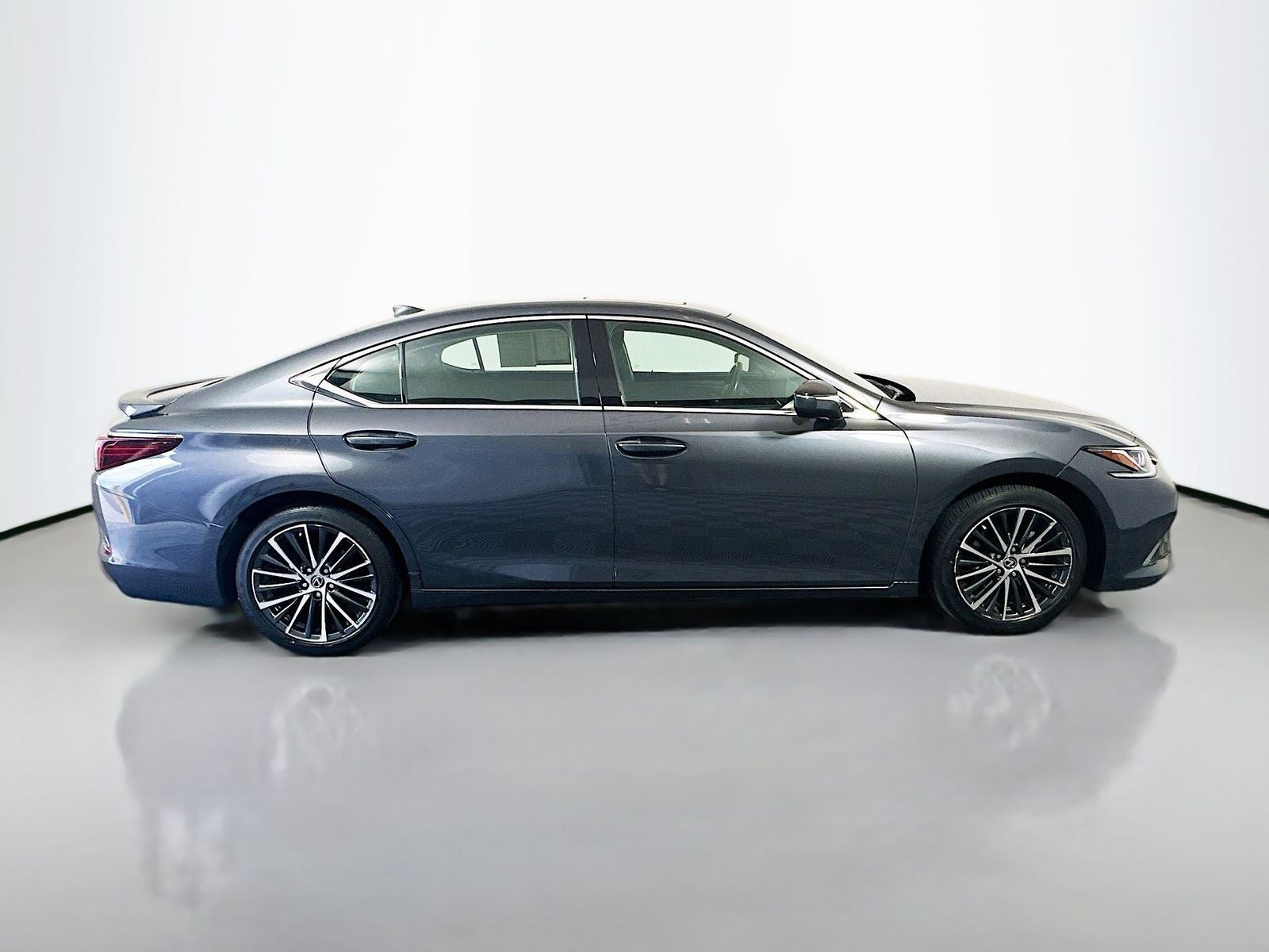 2022 Lexus ES 350