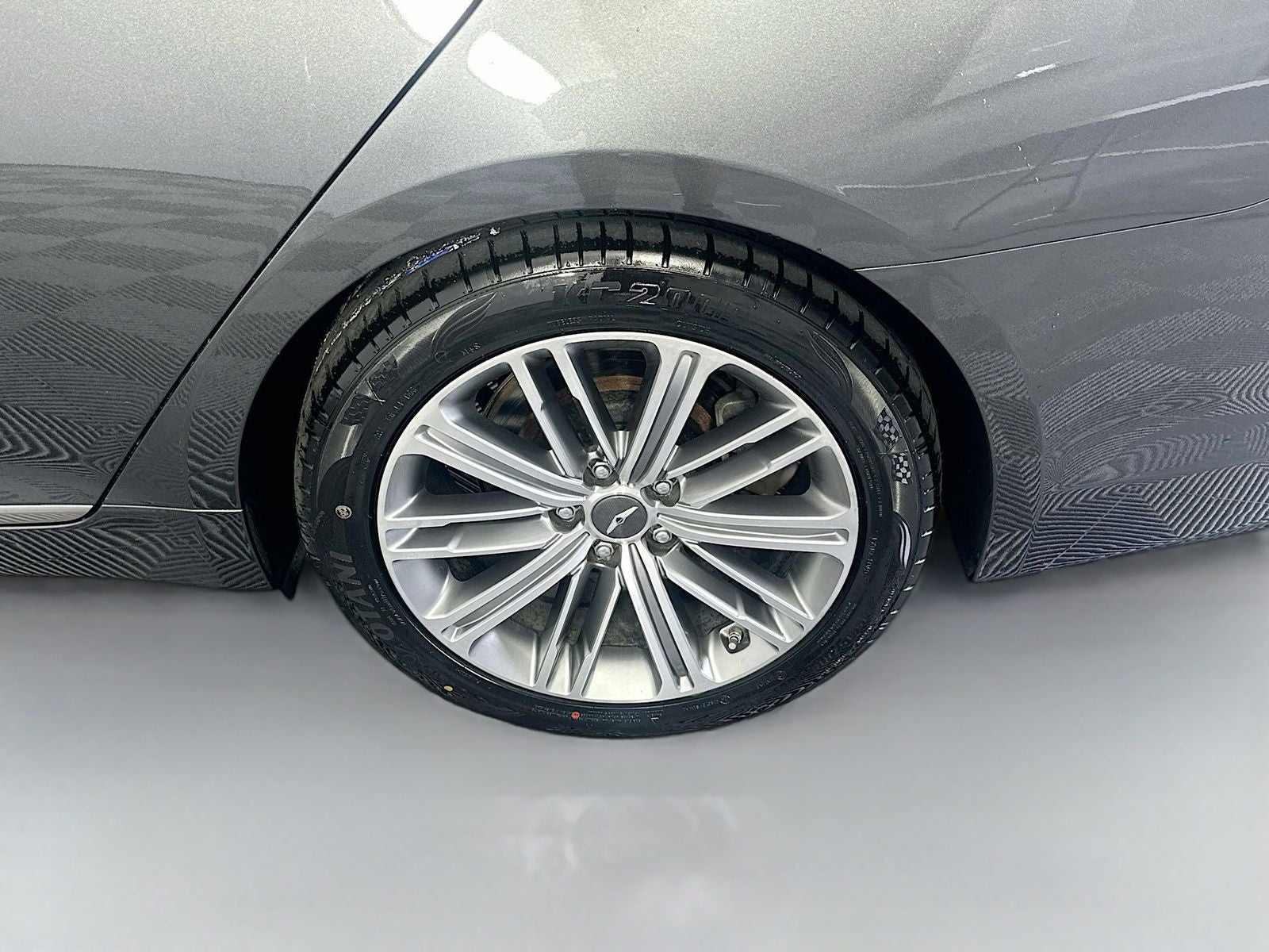 2018 Genesis G80 3.8