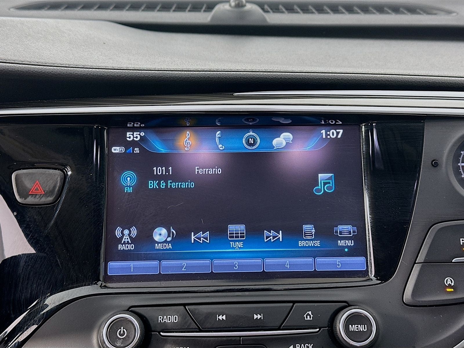 2020 Buick Envision Essence