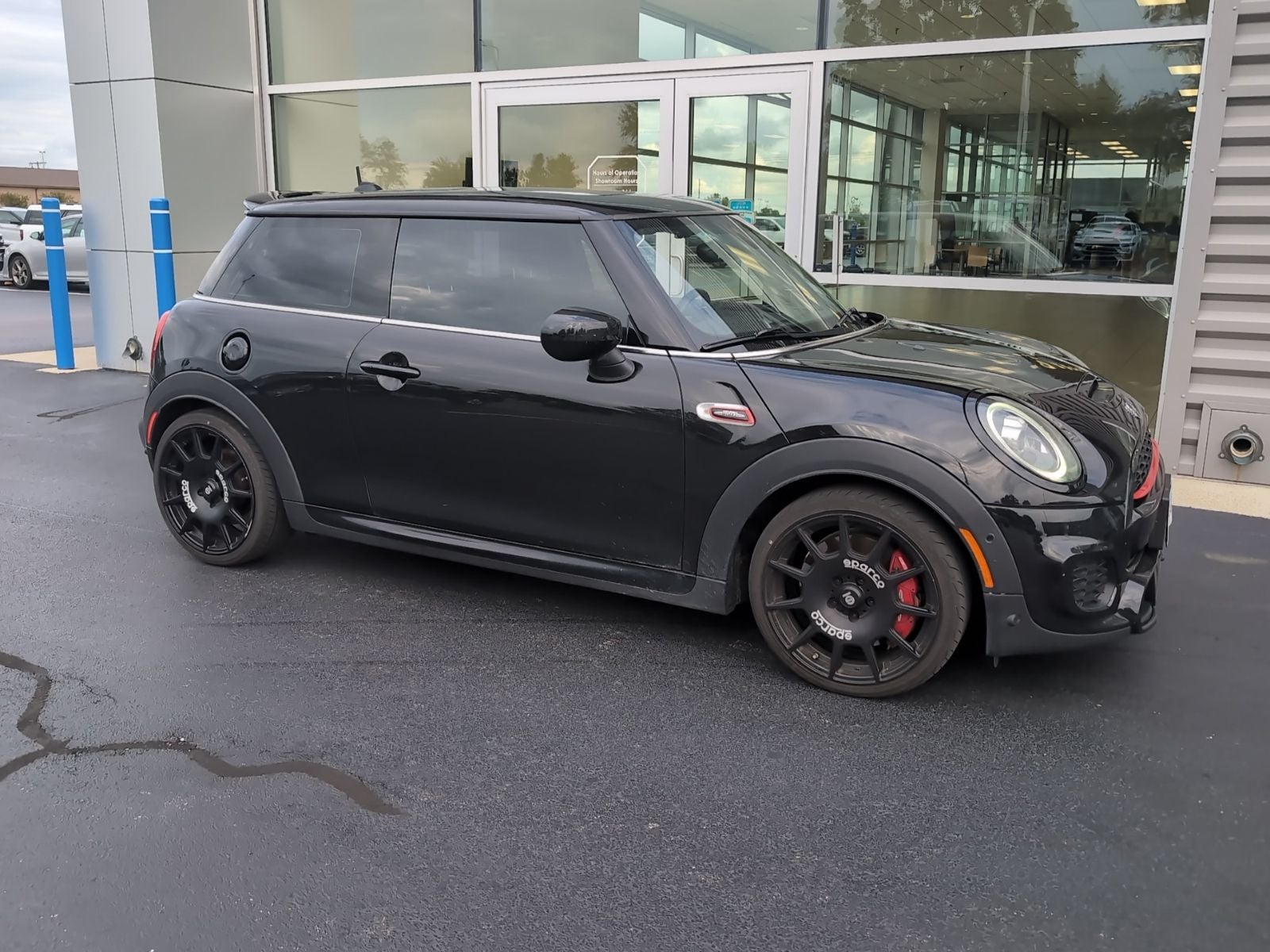 2021 MINI John Cooper Works Iconic