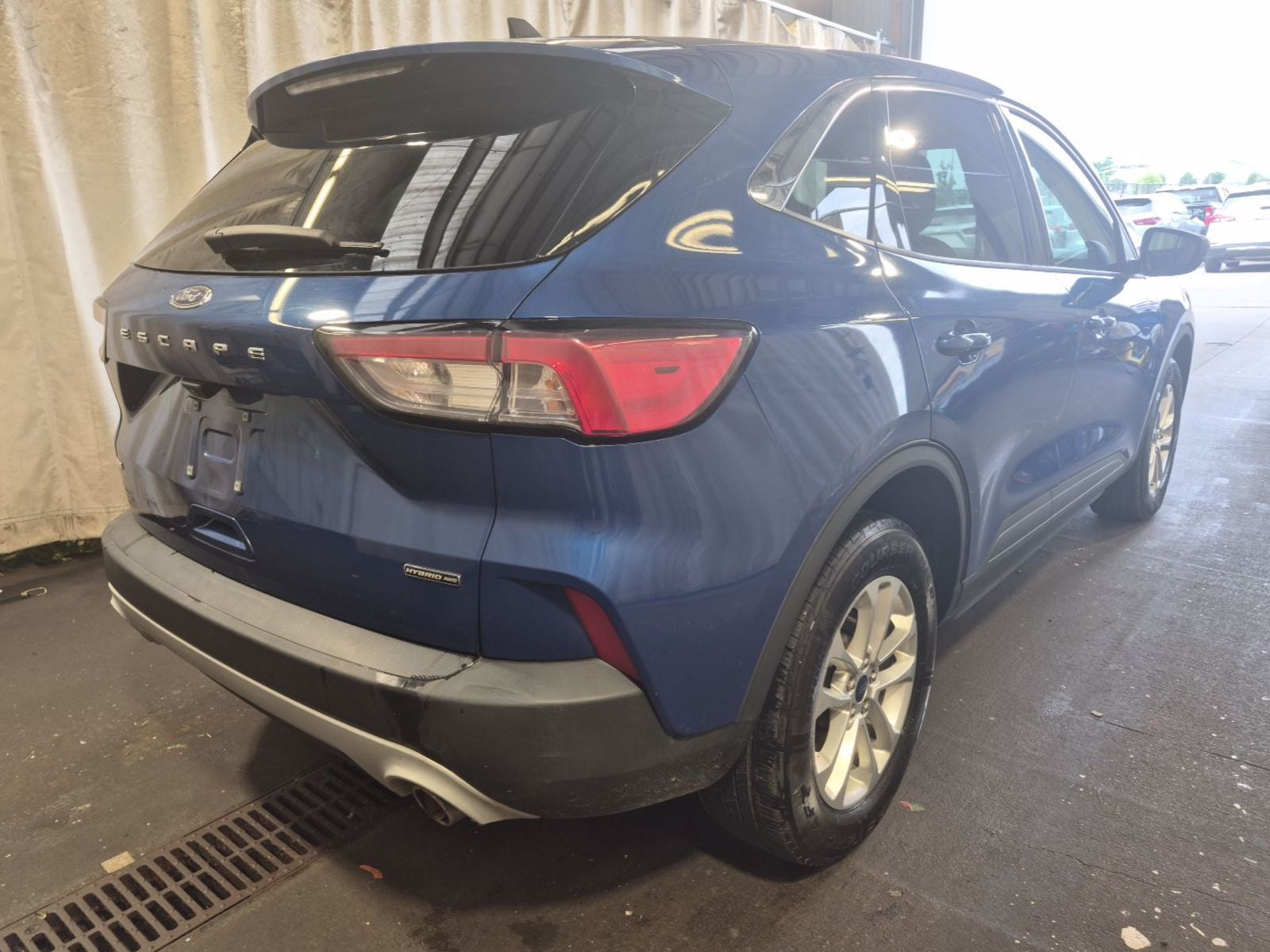 2022 Ford Escape Hybrid SE
