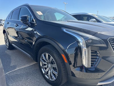 2022 Cadillac XT4 Premium Luxury