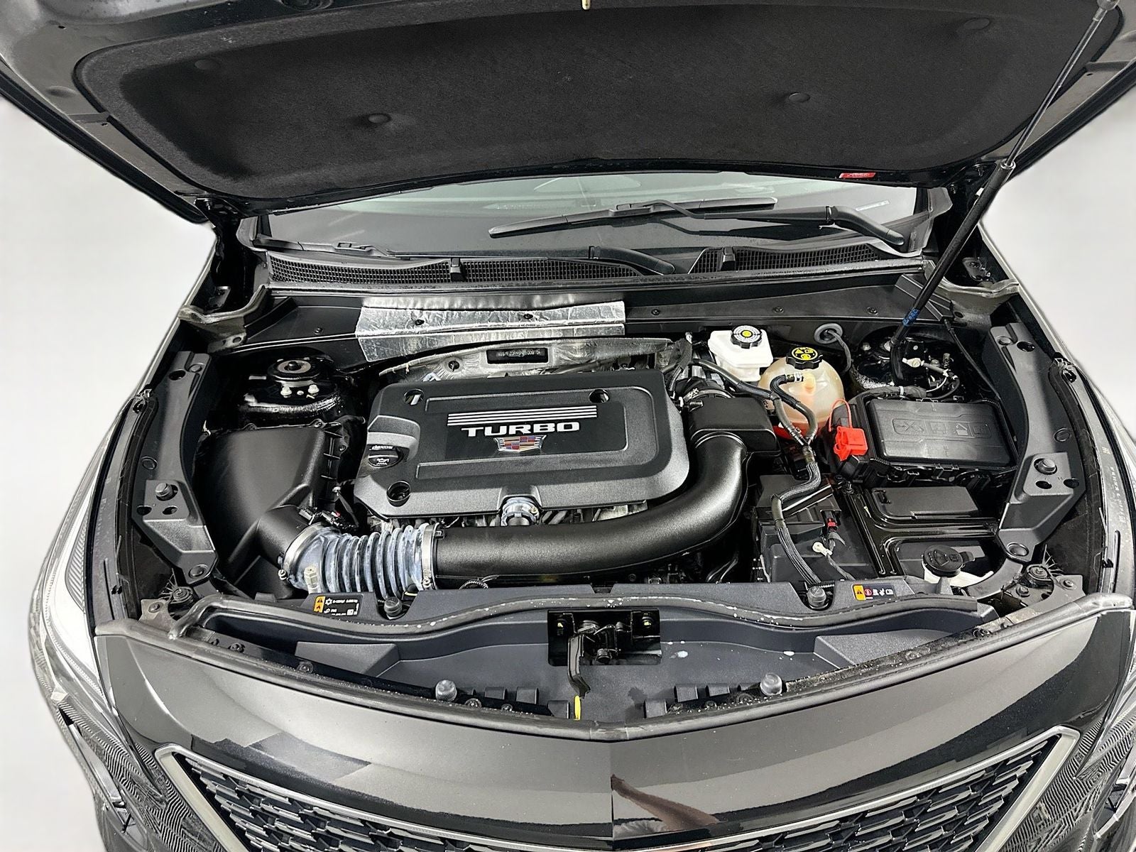 2022 Cadillac XT4 Premium Luxury