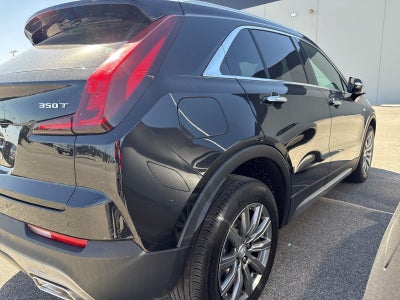 2022 Cadillac XT4 Premium Luxury