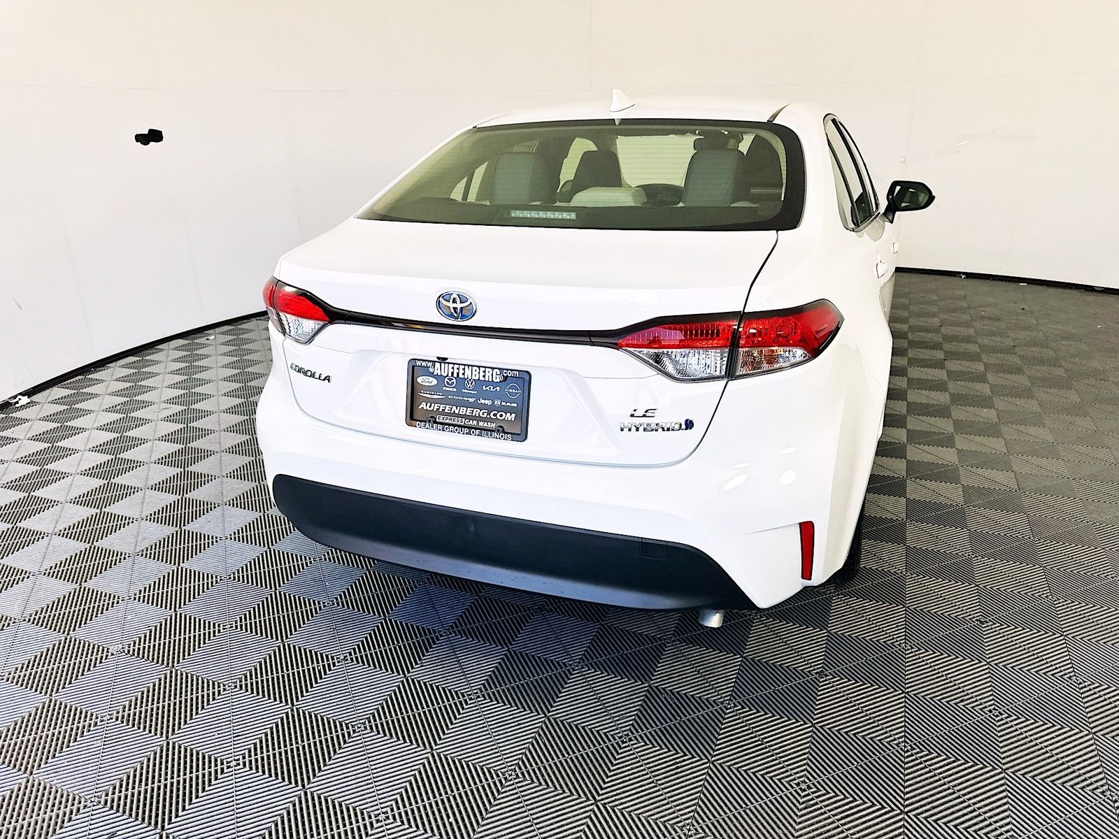 2023 Toyota Corolla Hybrid LE