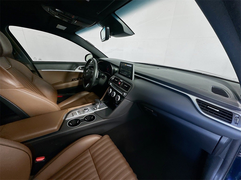 2020 Genesis G70 2.0T