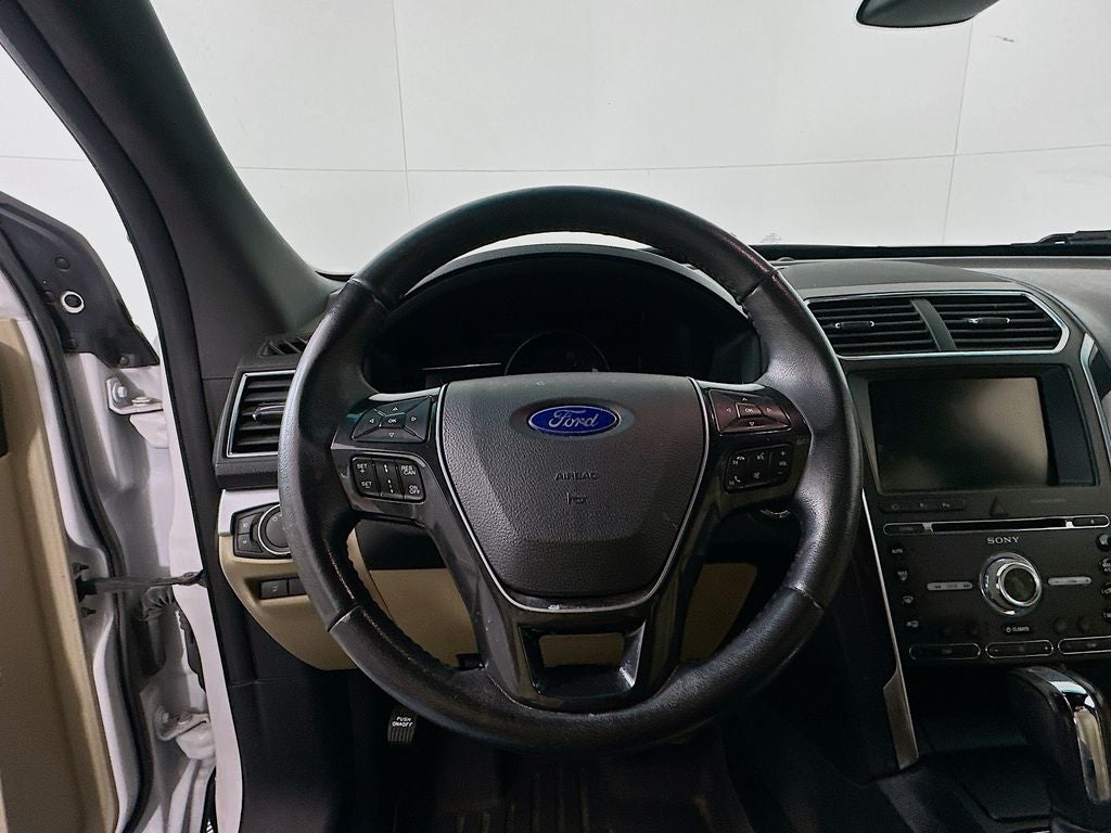 2016 Ford Explorer E