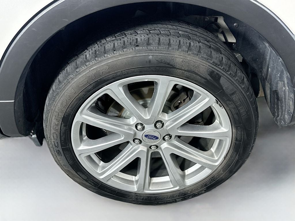 2016 Ford Explorer E