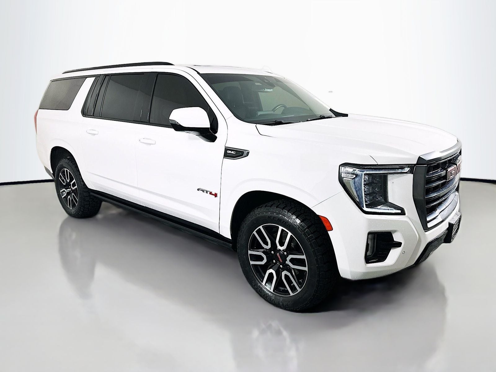 2022 GMC Yukon XL AT4