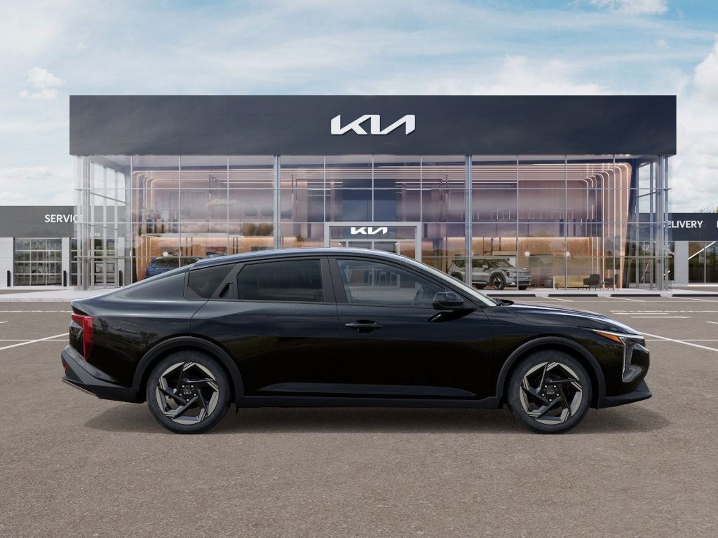 2025 Kia K4 EX Service Loaner