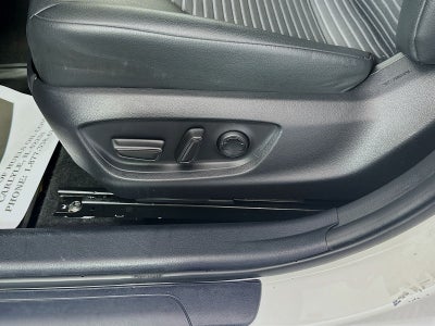 2023 Toyota Camry Hybrid SE