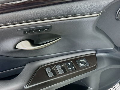 2019 Lexus ES 350