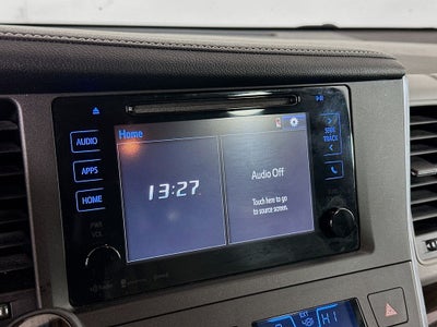 2017 Toyota Sienna L 7 Passenger