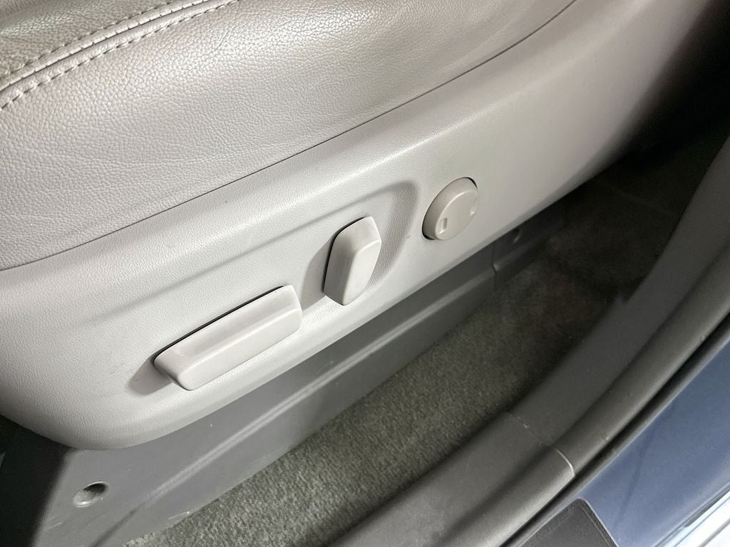 2017 Toyota Sienna L 7 Passenger