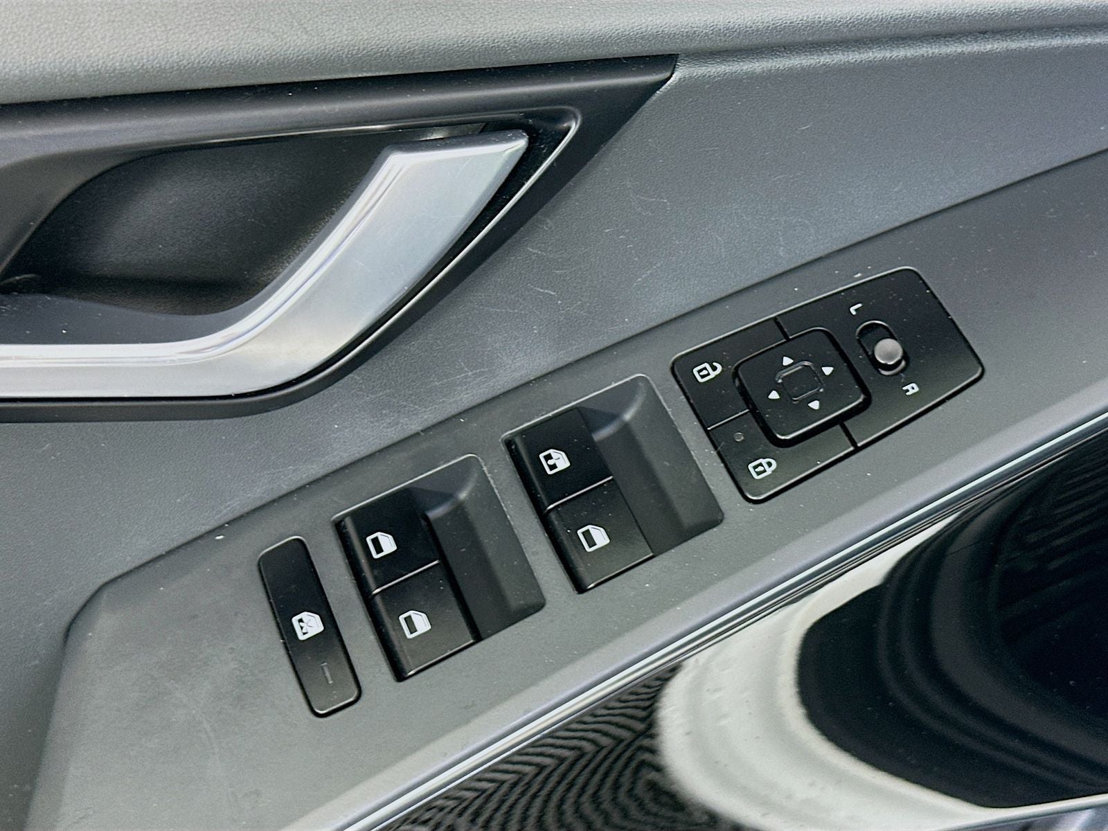 2023 Kia Niro EX