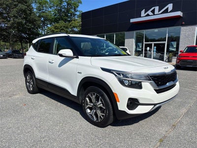 2022 Kia Seltos EX