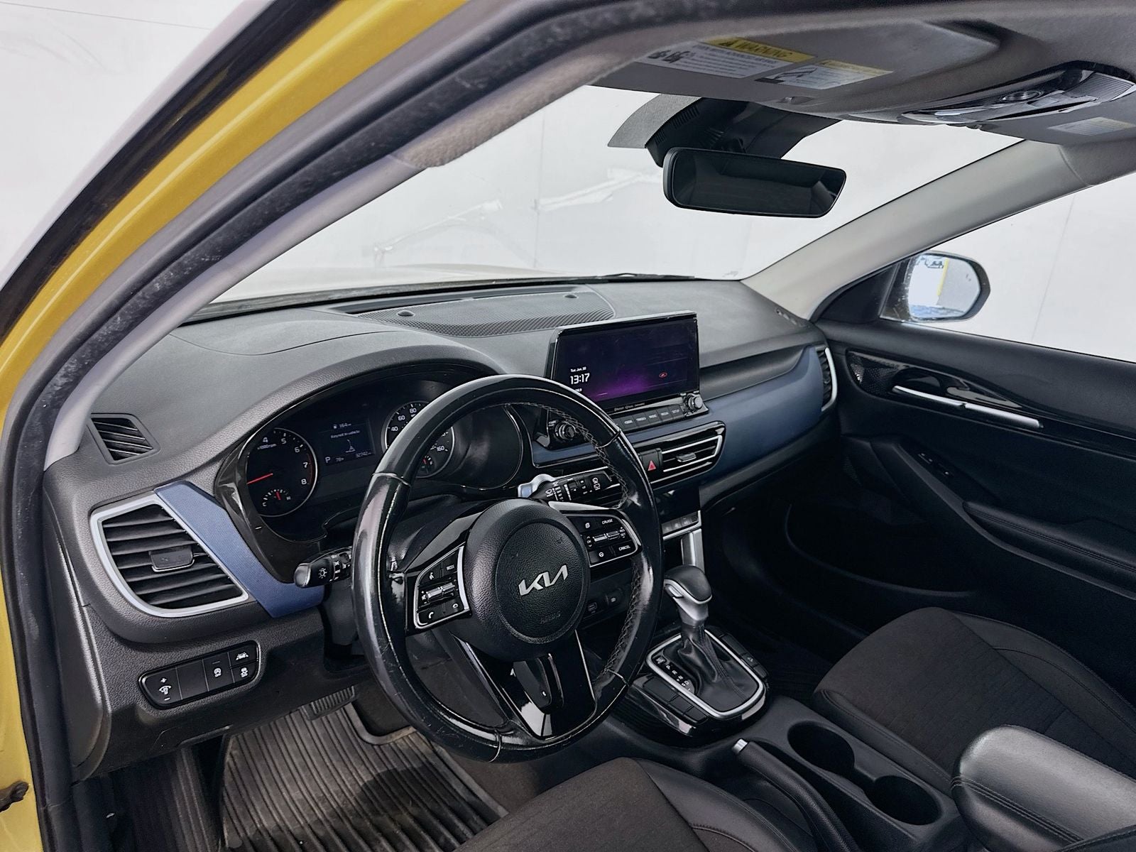 2023 Kia Seltos S