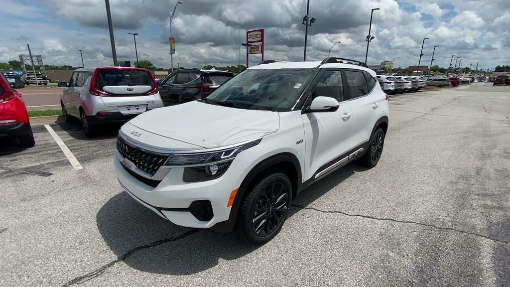 2022 Kia Seltos Nightfall