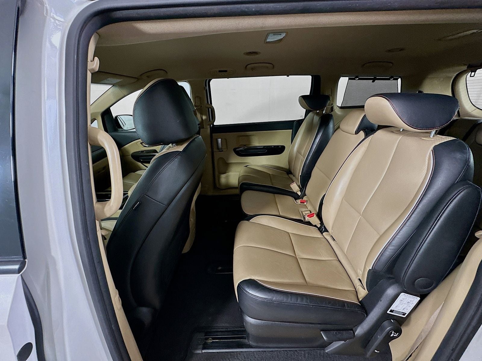 2016 Kia Sedona EX