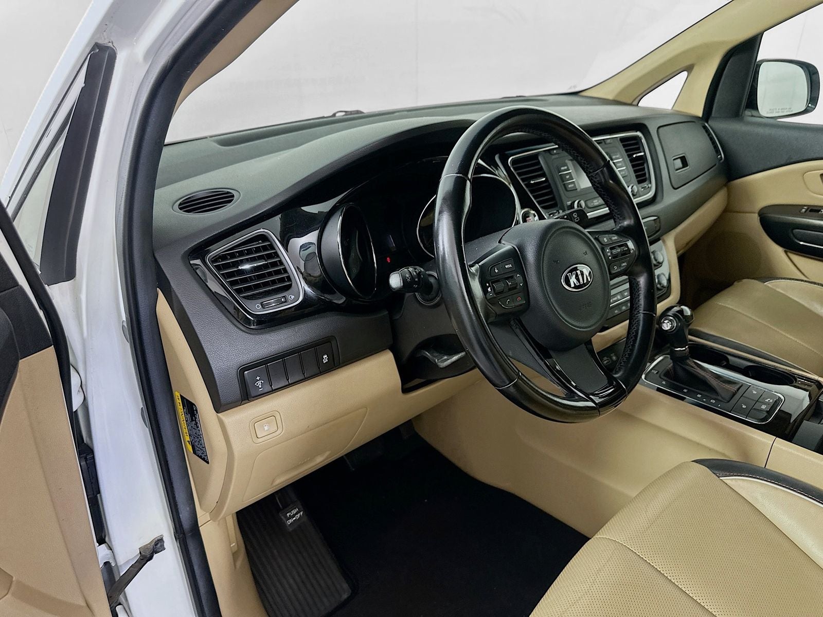 2016 Kia Sedona EX