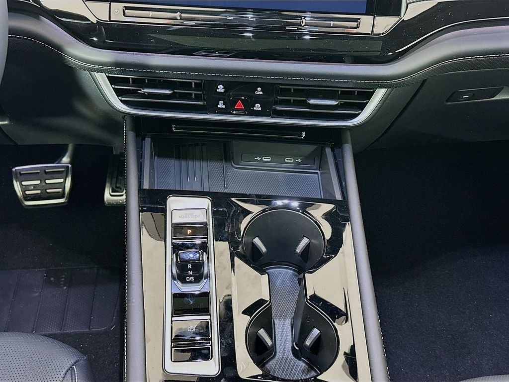 2026 Volkswagen Atlas Cross Sport 2.0T SEL R-Line Black