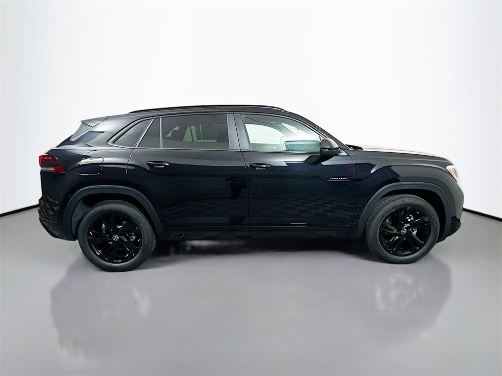 2026 Volkswagen Atlas Cross Sport SEL R-Line Black