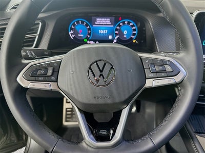 2026 Volkswagen Atlas Cross Sport SEL R-Line Black