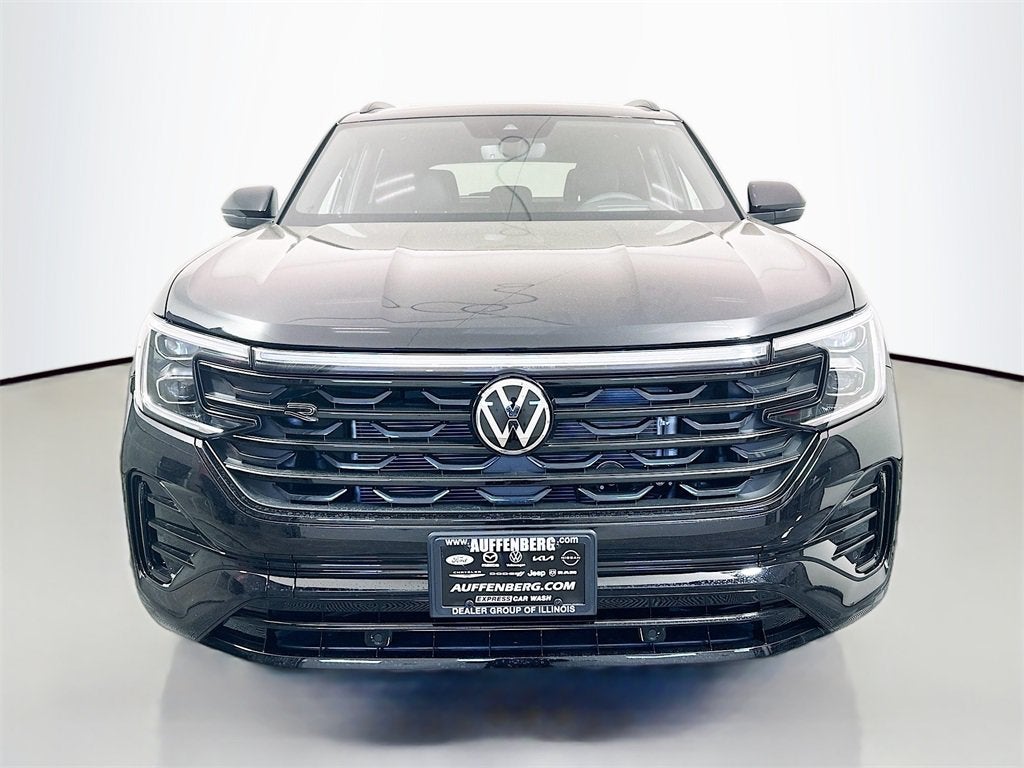 2026 Volkswagen Atlas Cross Sport SEL R-Line Black