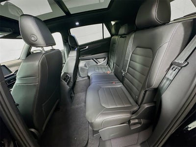 2026 Volkswagen Atlas Cross Sport SEL R-Line Black