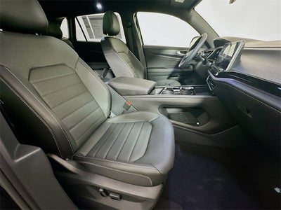 2026 Volkswagen Atlas Cross Sport SEL R-Line Black