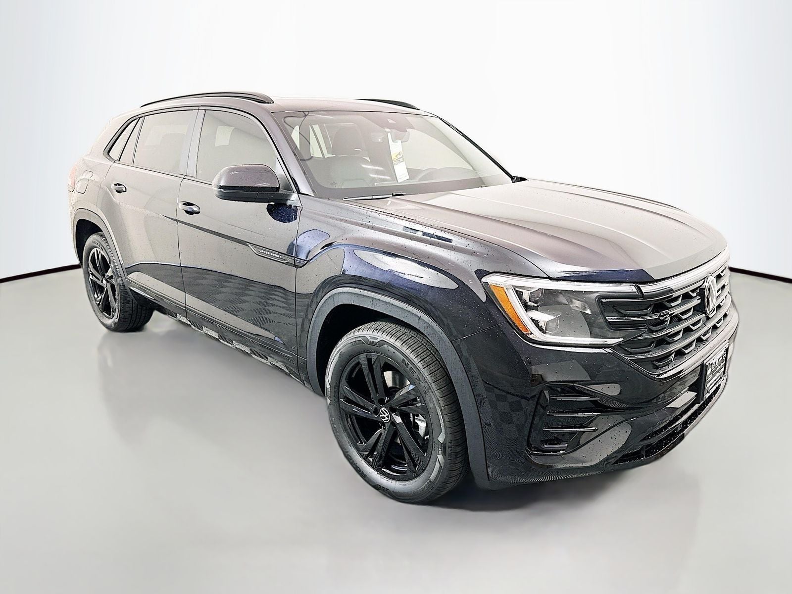 2026 Volkswagen Atlas Cross Sport 2.0T SEL R-Line Black