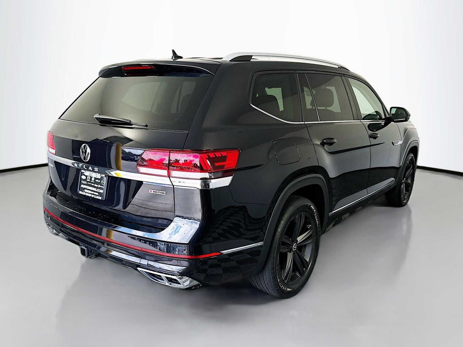 2022 Volkswagen Atlas 3.6L V6 SEL R-Line