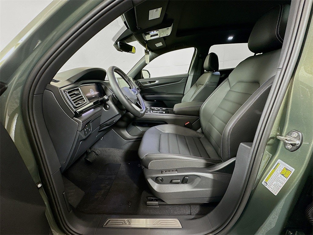 2026 Volkswagen Atlas Cross Sport 2.0T SEL