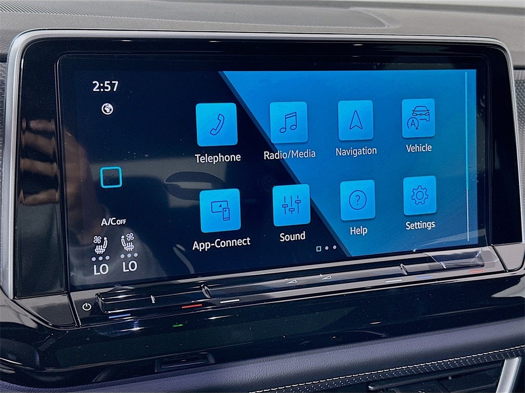 2026 Volkswagen Atlas Cross Sport 2.0T SEL