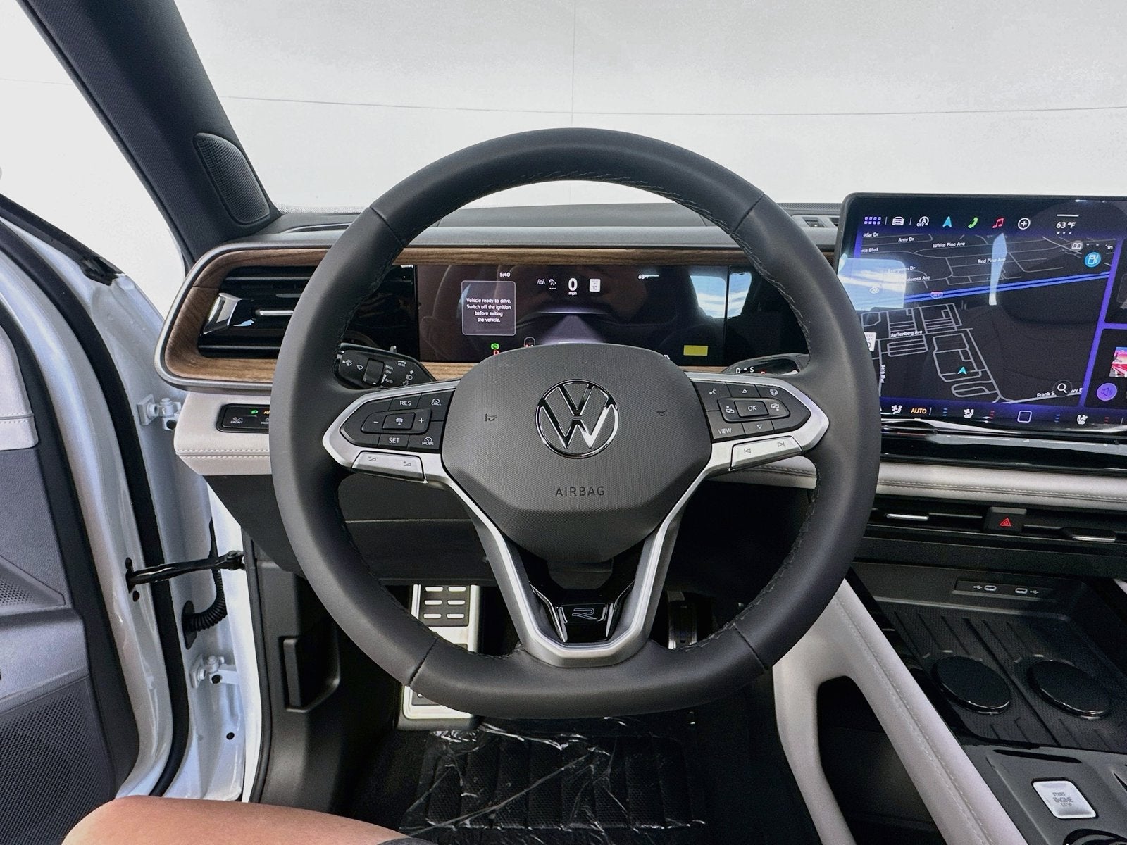 2027 Volkswagen Atlas SEL R-Line