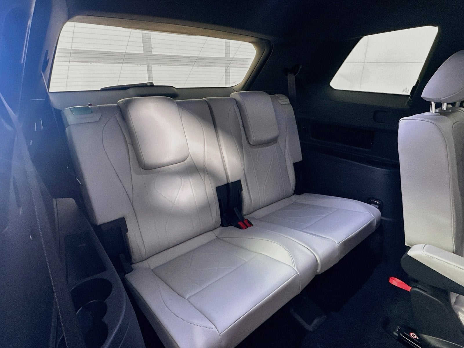 2027 Volkswagen Atlas SEL R-Line