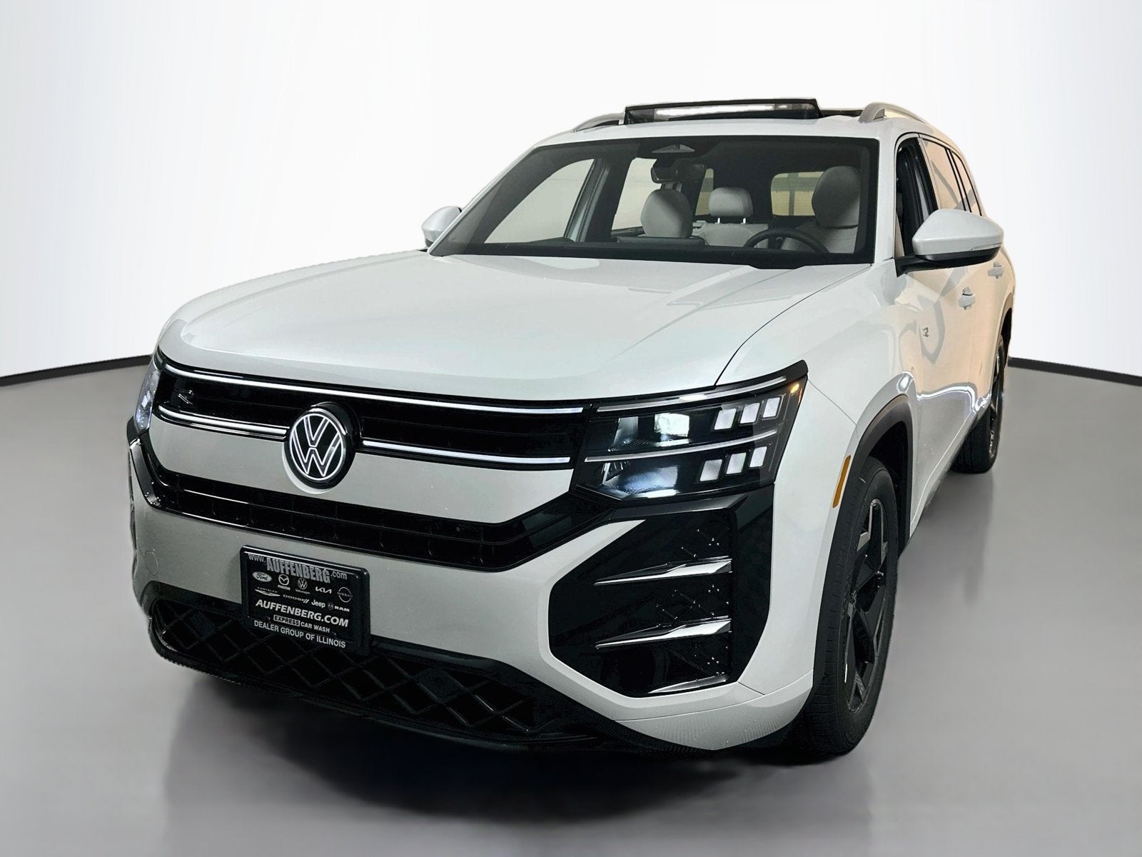 2027 Volkswagen Atlas SEL R-Line