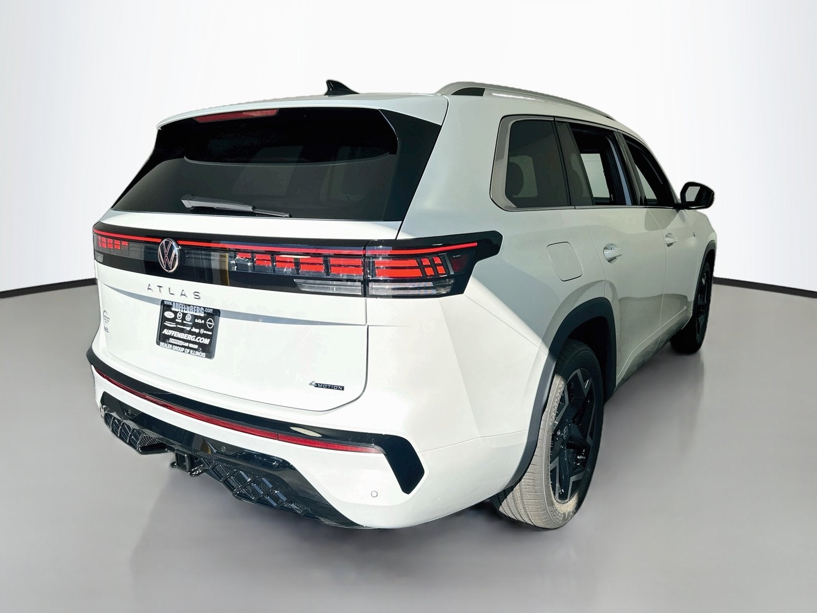 2027 Volkswagen Atlas SEL R-Line