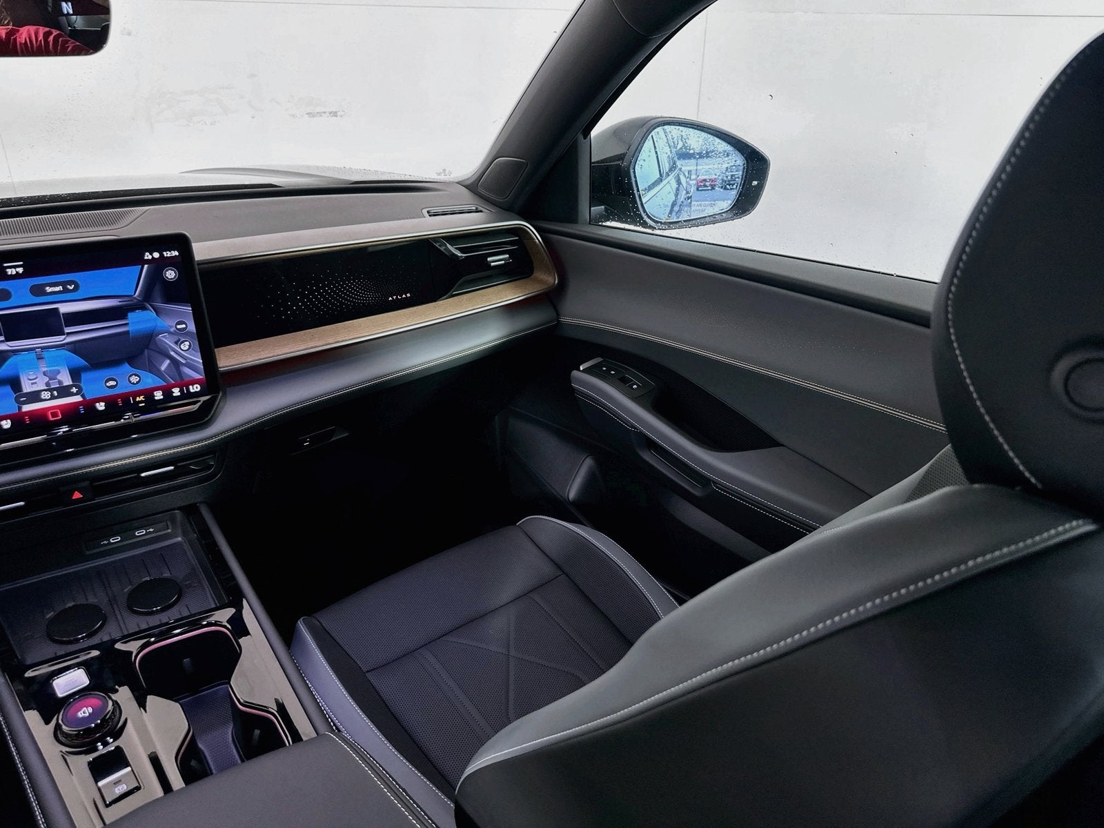 2027 Volkswagen Atlas 2.0T SEL