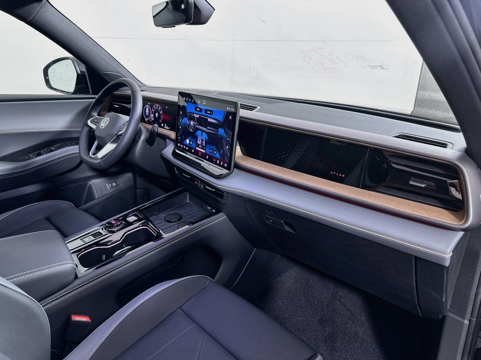 2027 Volkswagen Atlas 2.0T SEL