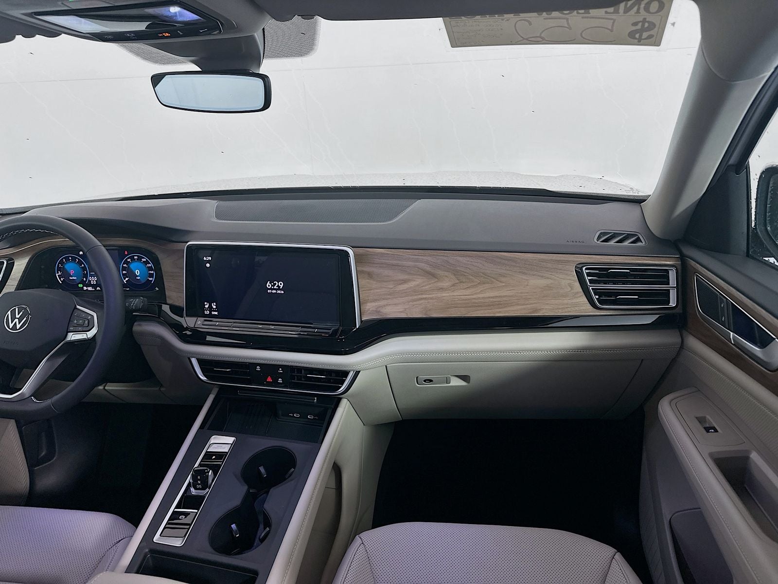 2026 Volkswagen Atlas 2.0T SE