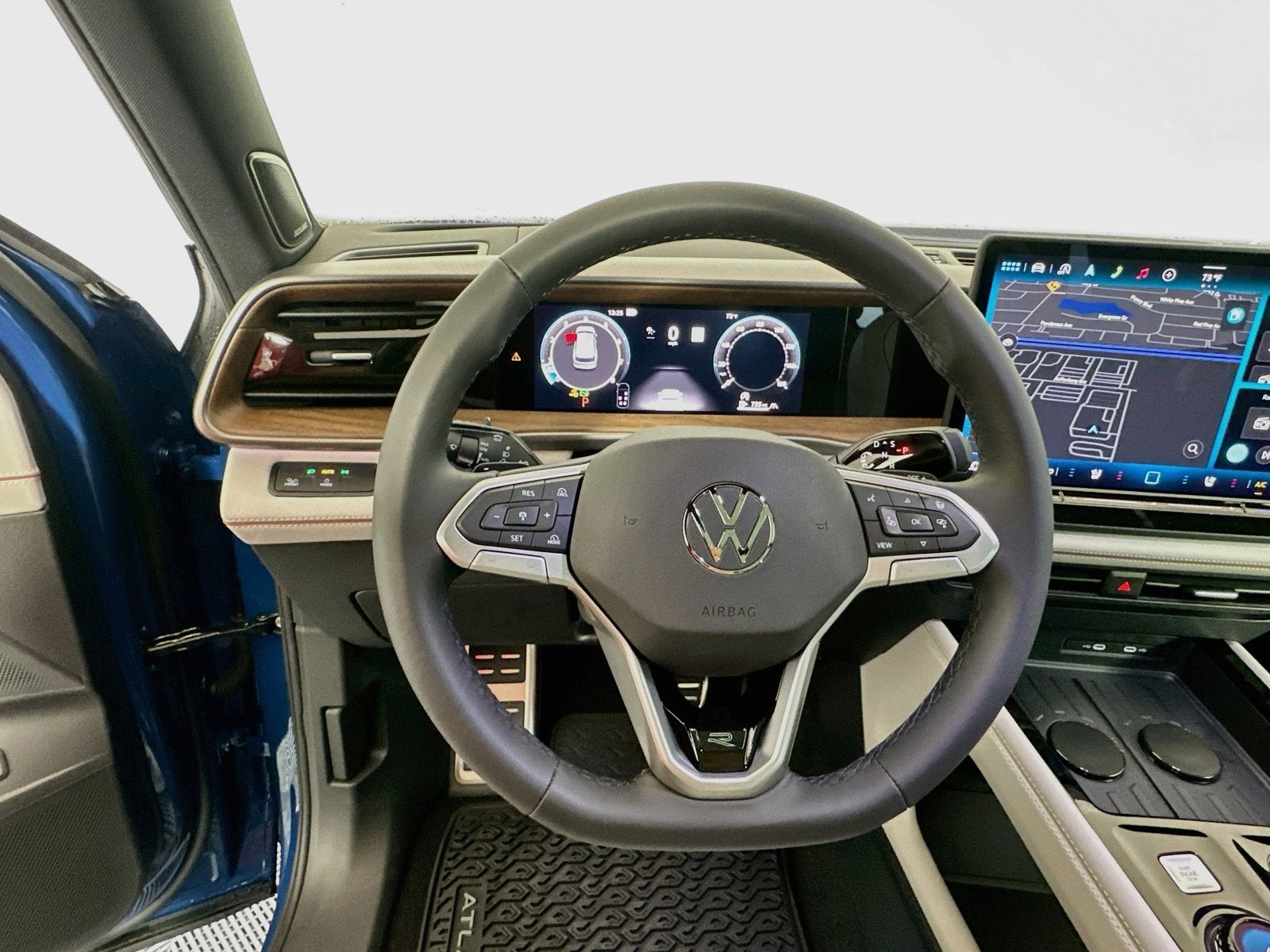 2027 Volkswagen Atlas 2.0T SEL