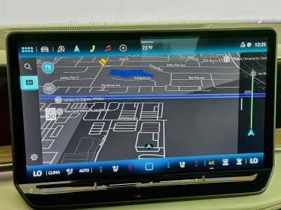 2027 Volkswagen Atlas 2.0T SEL