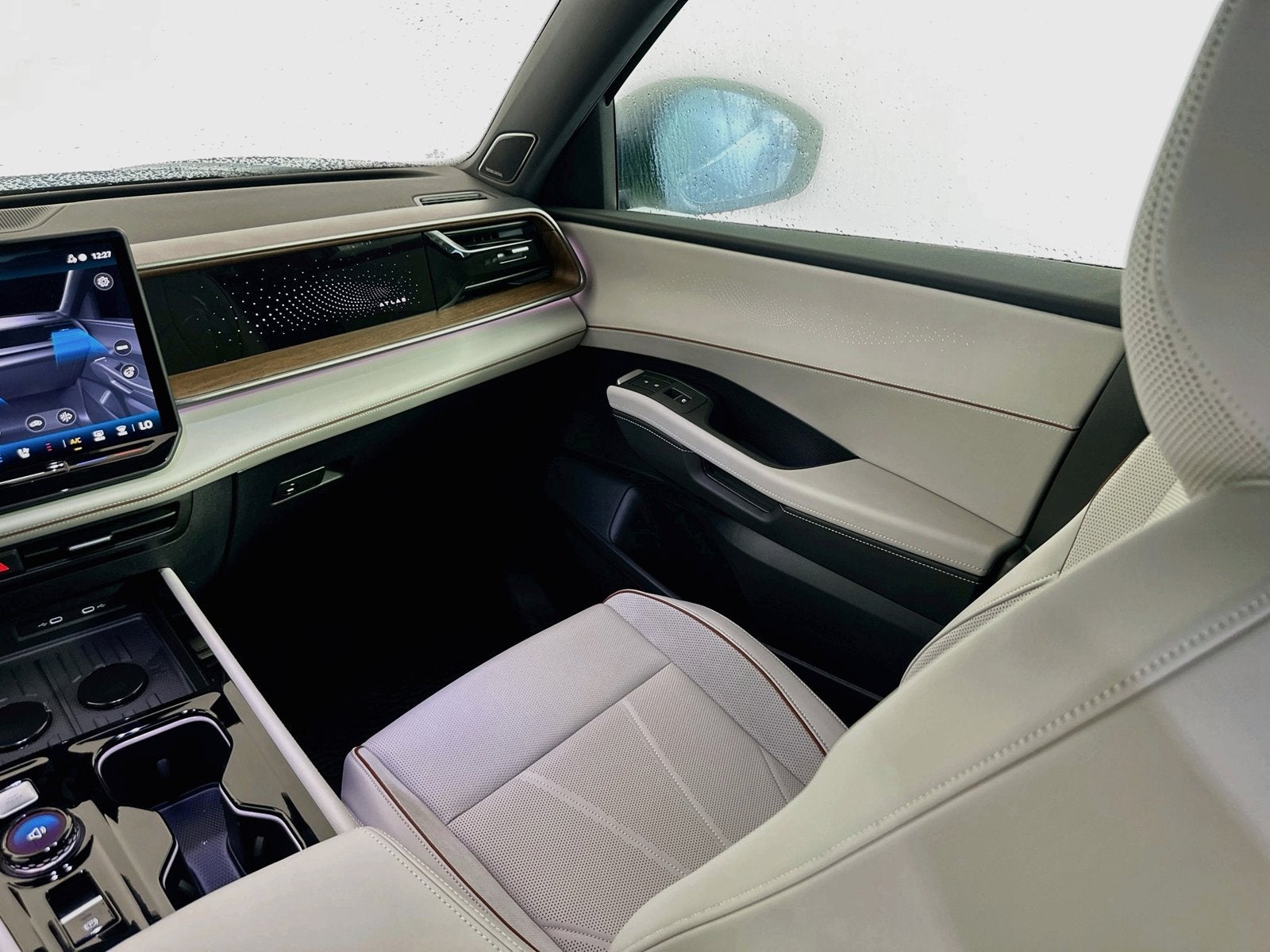 2027 Volkswagen Atlas 2.0T SEL