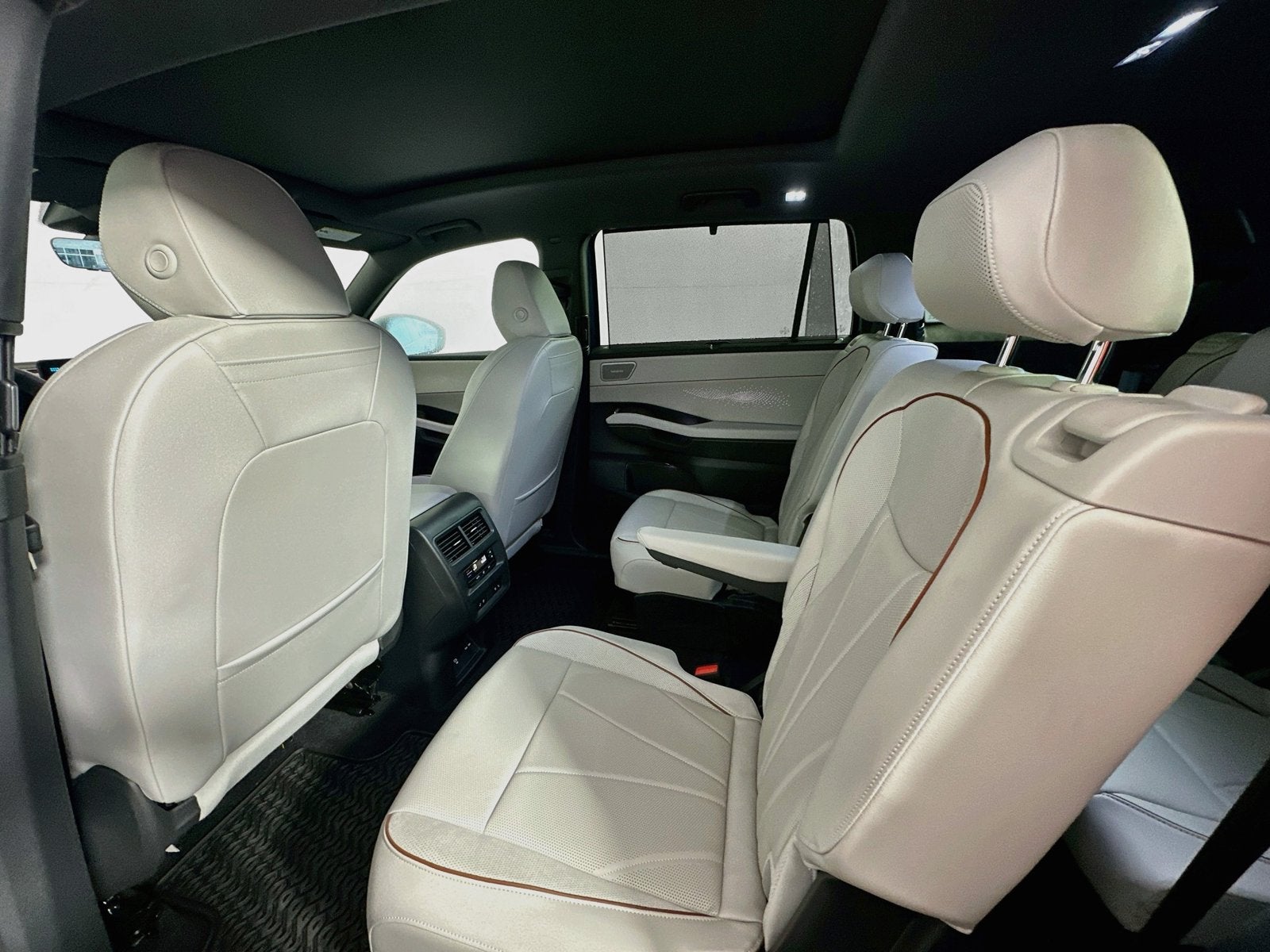 2027 Volkswagen Atlas 2.0T SEL